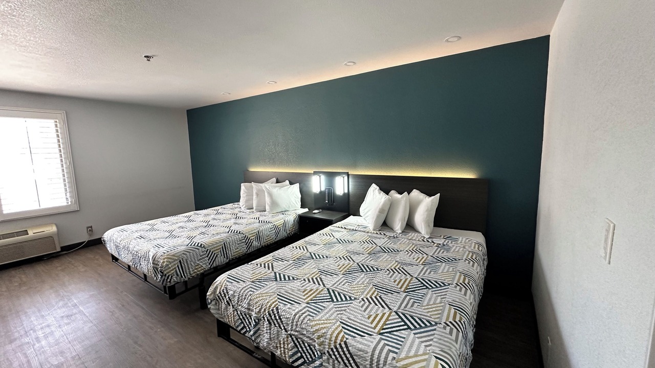 Photo of Bedroom in Lebec