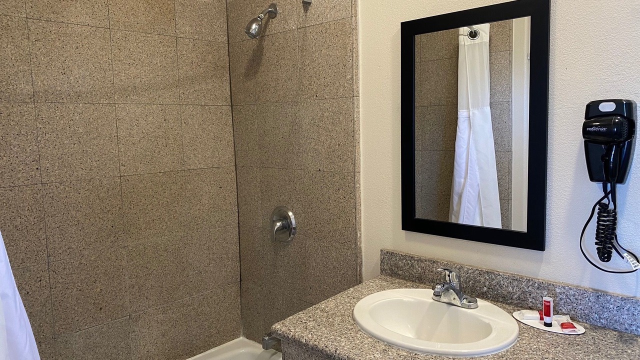Photo of Bathroom in North Fremont Street