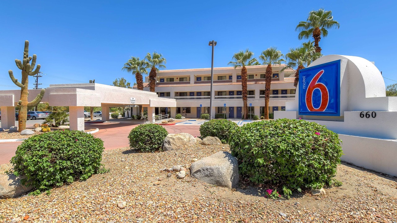 Photo of Outdoor in Warm Sands