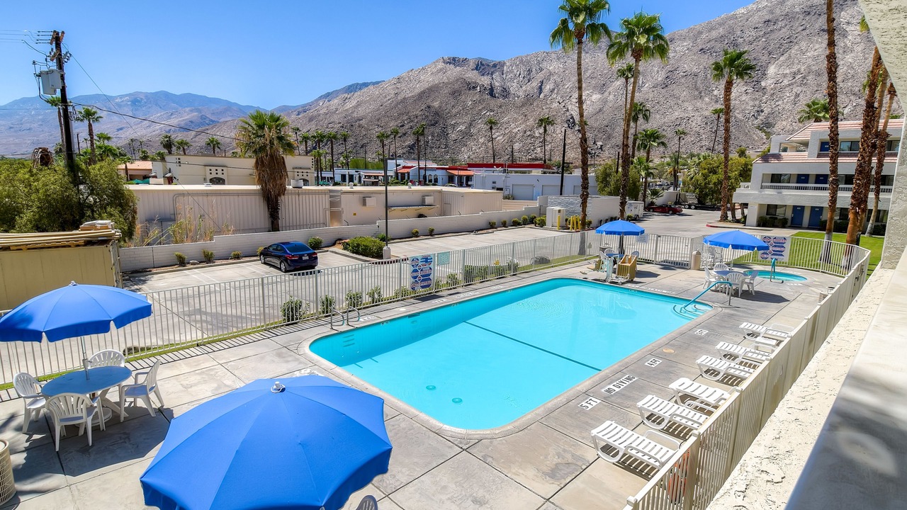Photo of Outdoor in Warm Sands