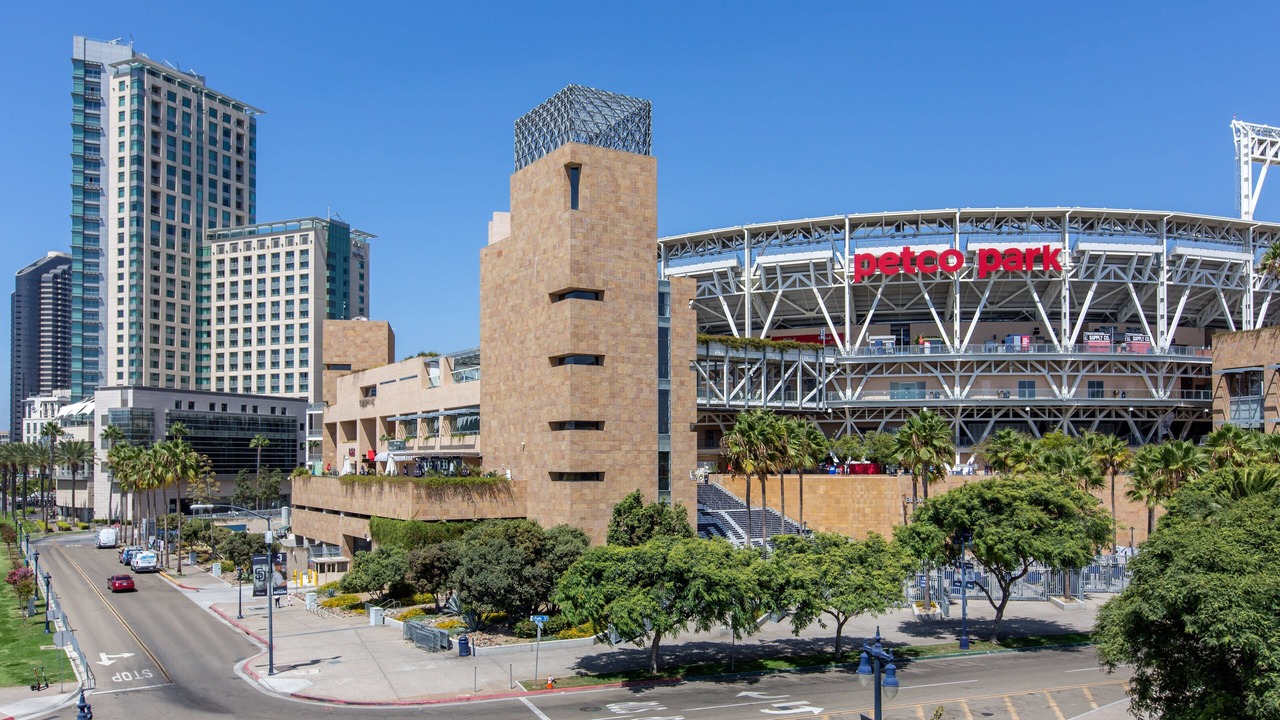 Photo of Outdoor in The Metropolitan Project