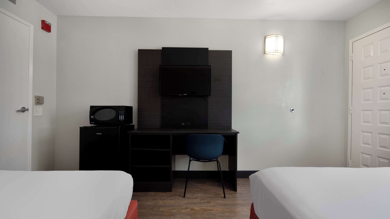Photo of Bedroom in Lompoc