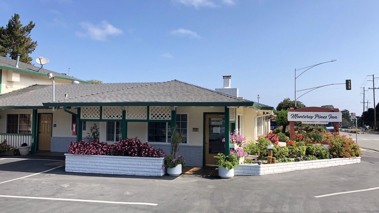 Photo of Outdoor in Munras Avenue