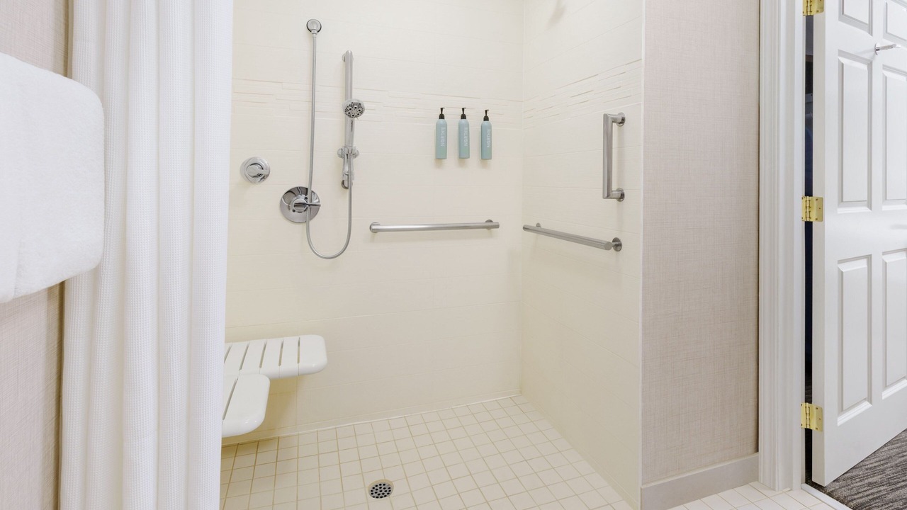 Photo of Bathroom in Salinas