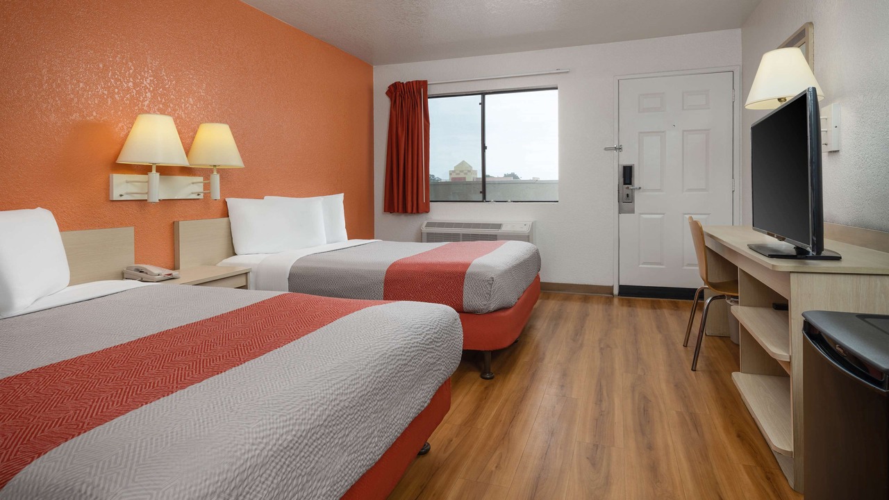 Photo of Bedroom in Buena Park