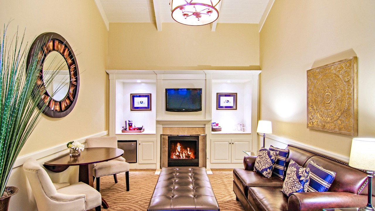 Photo of Livingroom in Golden Rectangle