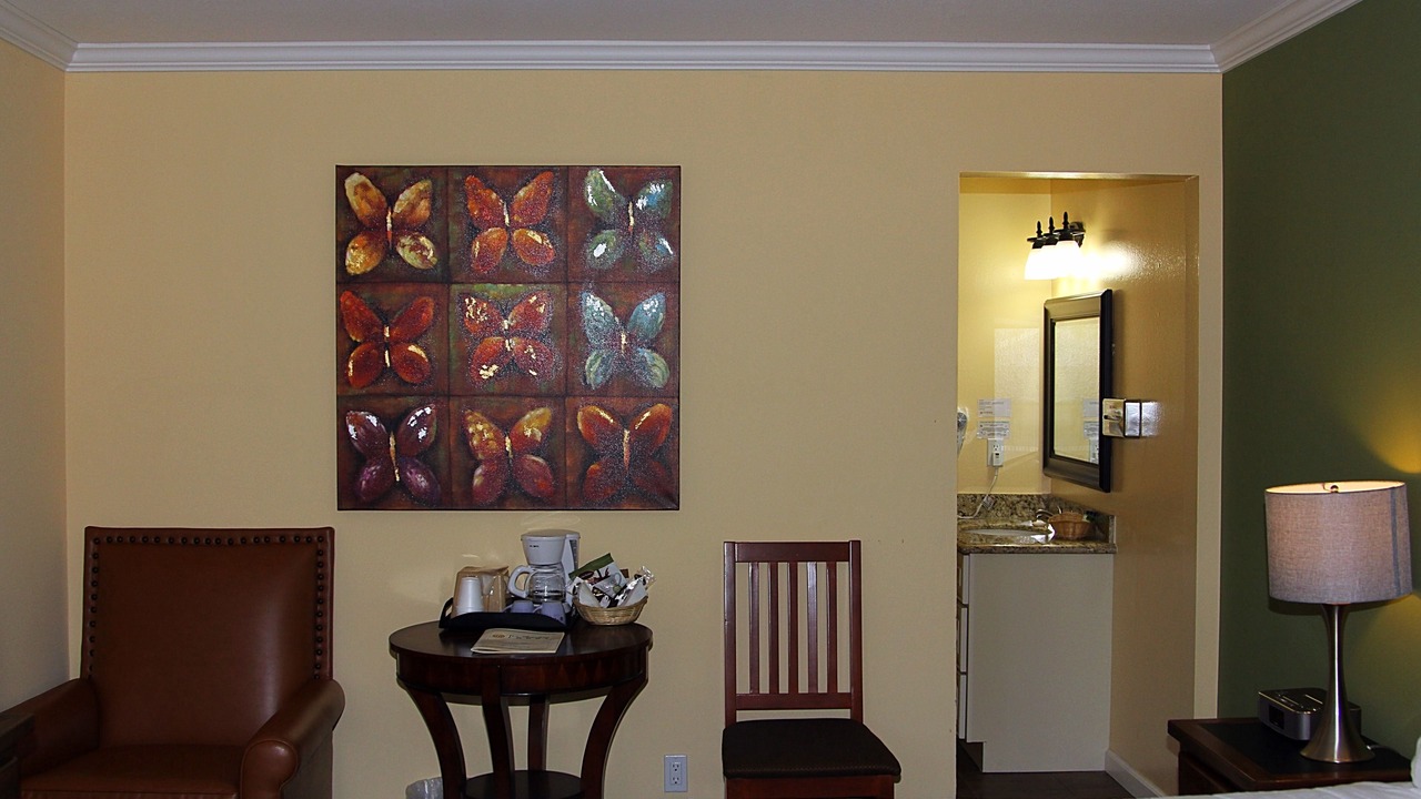Photo of Livingroom in Lakeside Park