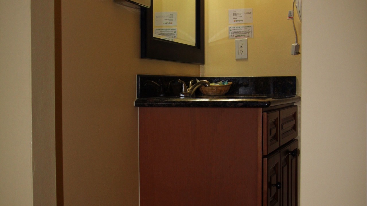 Photo of Bathroom in Lakeside Park