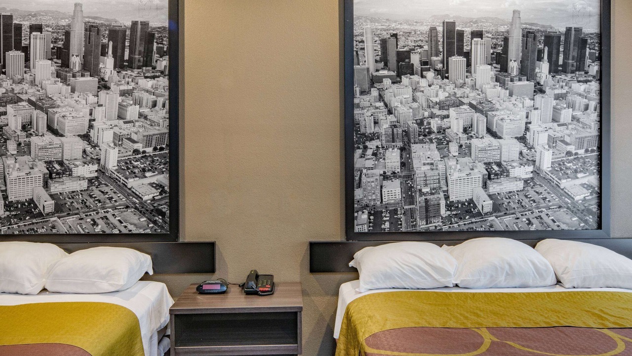 Photo of Bedroom in North Hollywood