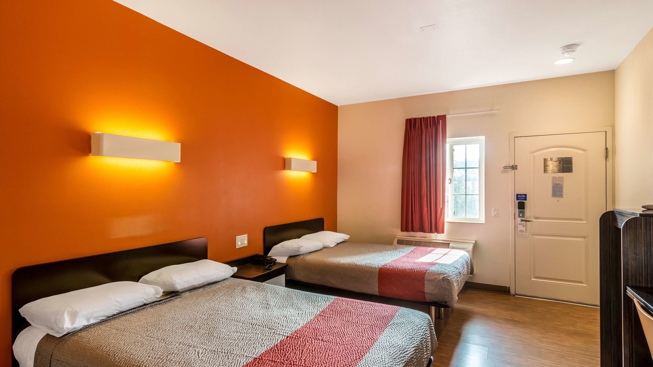 Photo of Bedroom in Bell Gardens