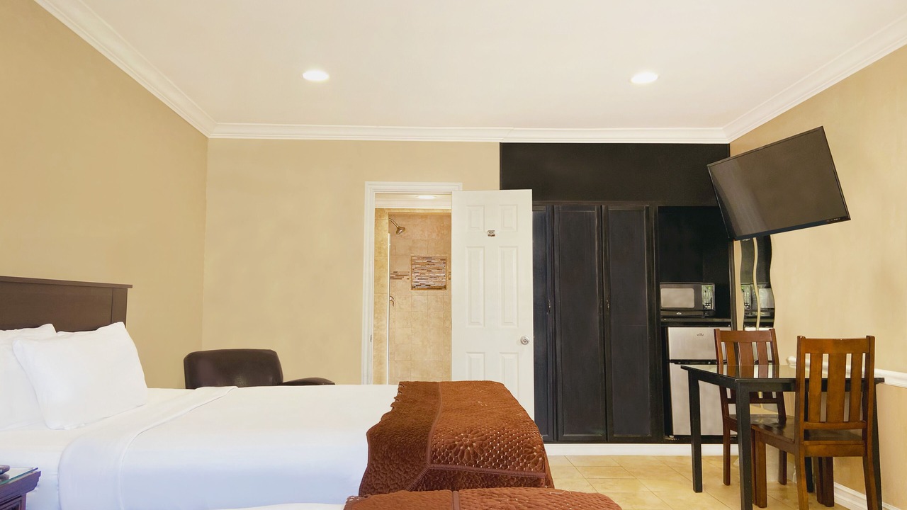 Photo of Kitchen in Studio City