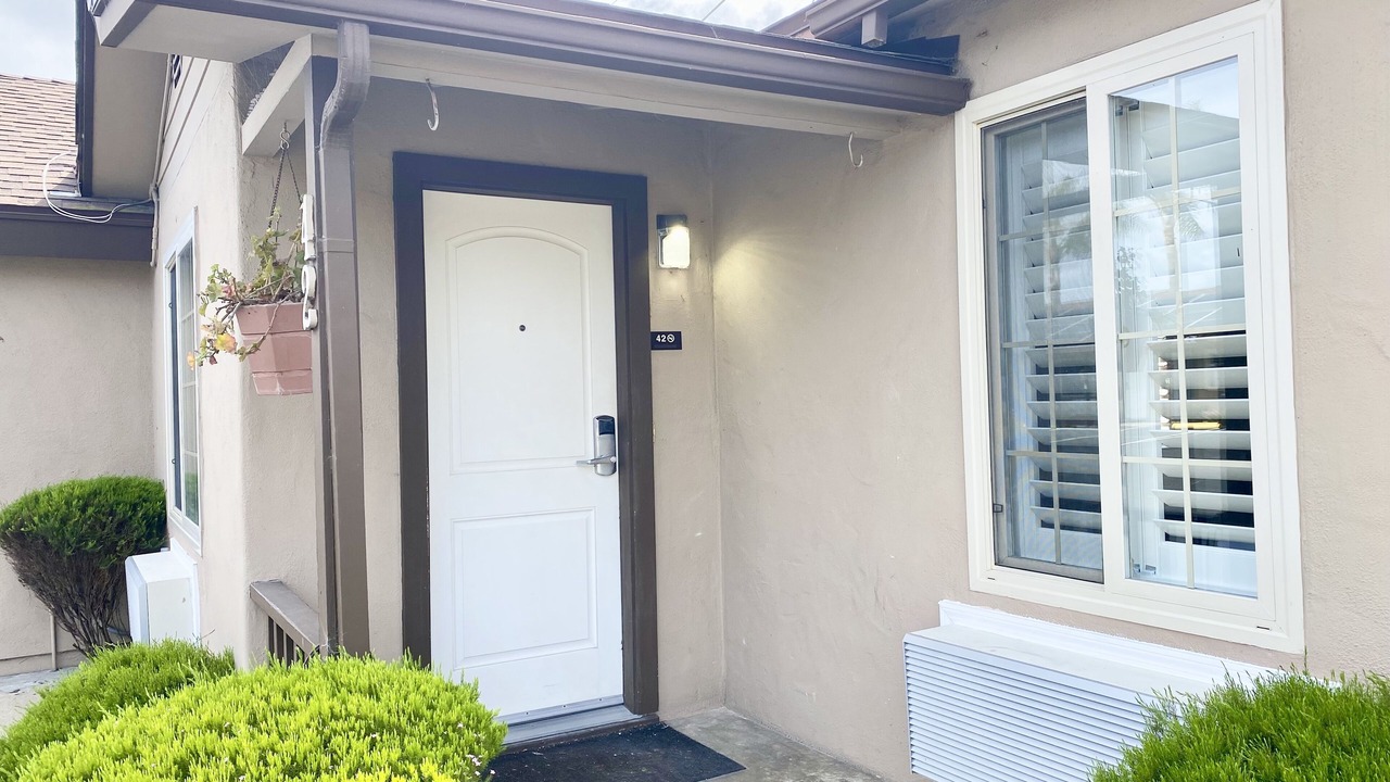 Photo of Bedroom in North Fremont Street