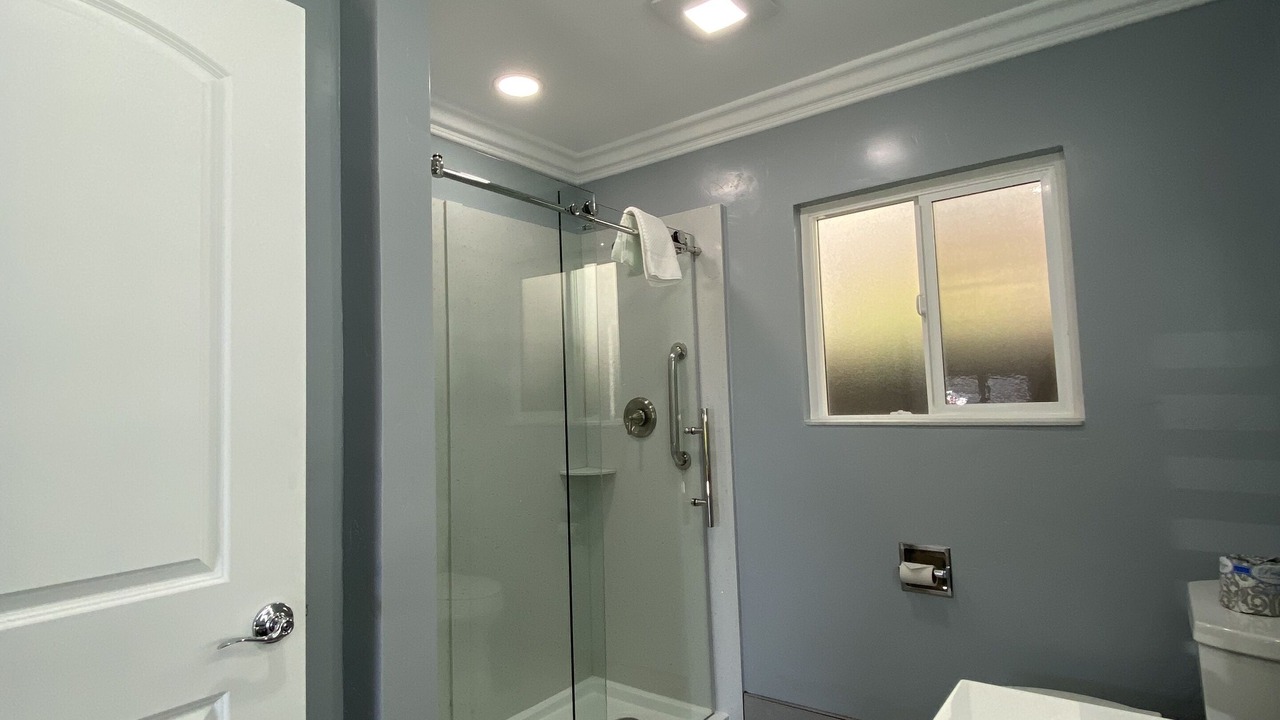 Photo of Bathroom in North Fremont Street