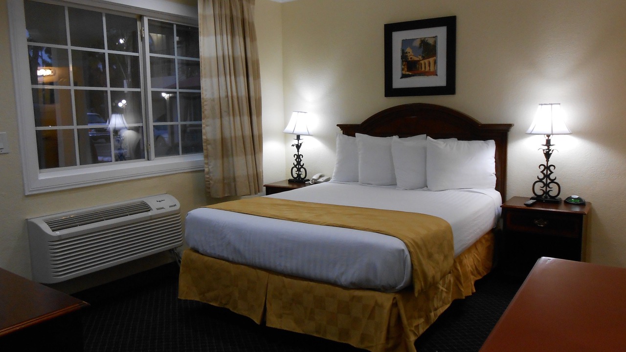 Photo of Bedroom in Northwest Anaheim