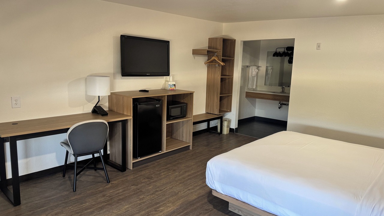Photo of Bedroom in Thousand Palms