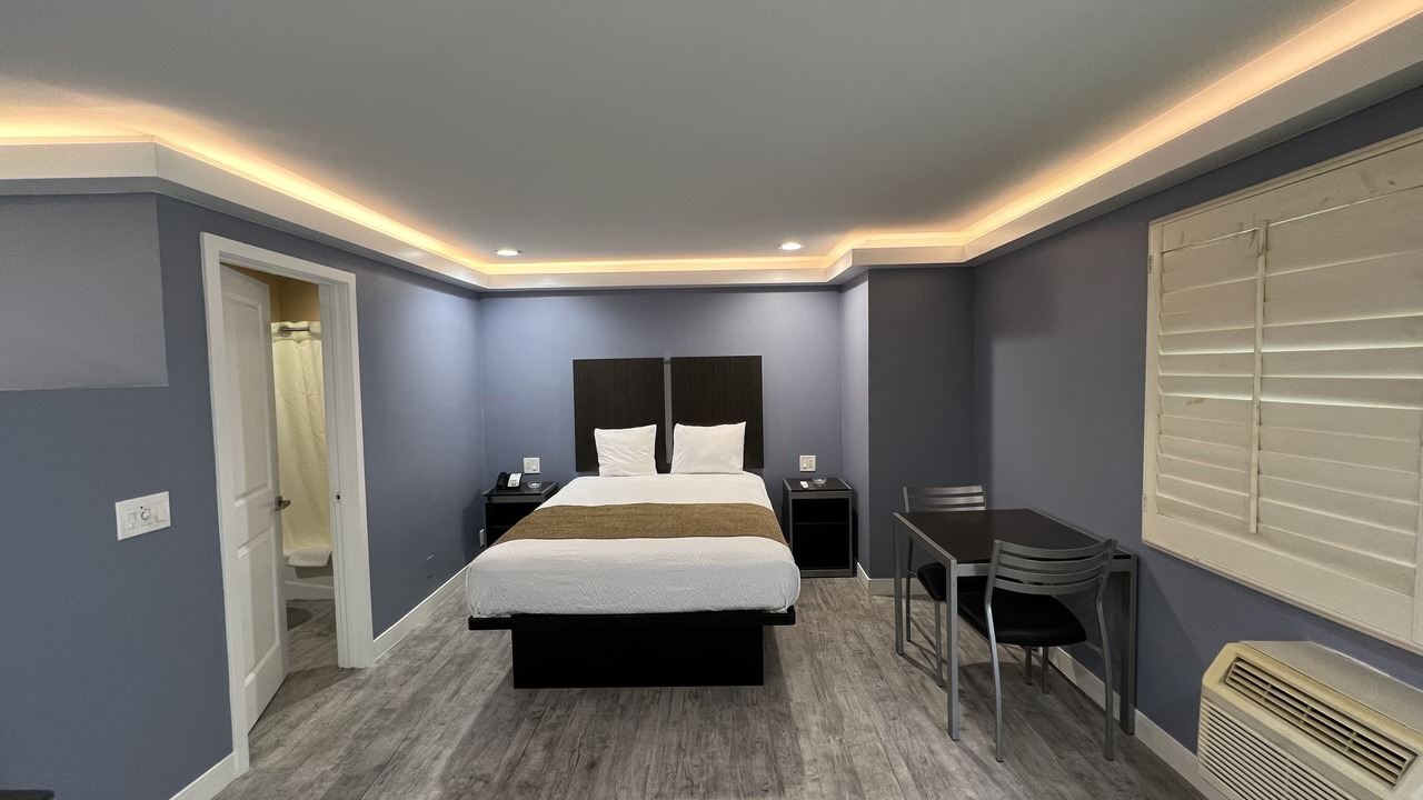 Photo of Bedroom in Hawthorne