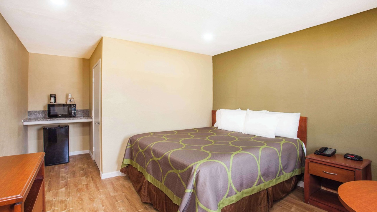 Photo of Bedroom in Redlands