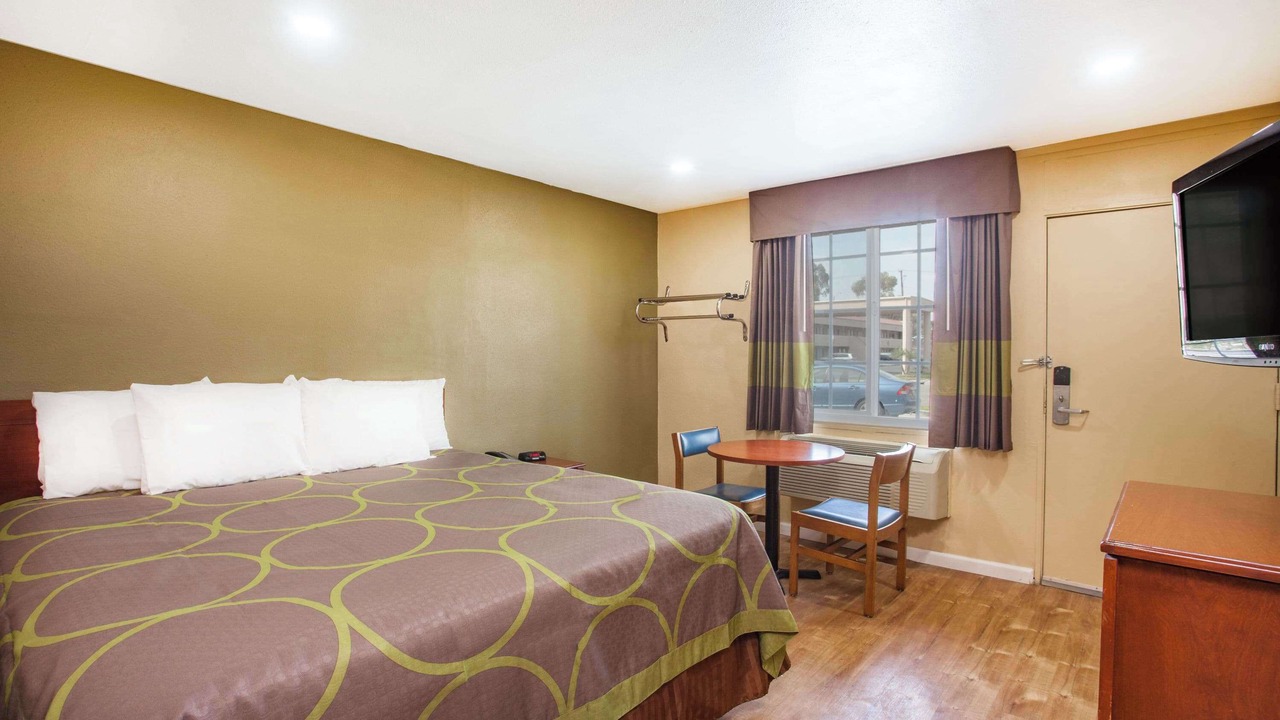 Photo of Bedroom in Redlands