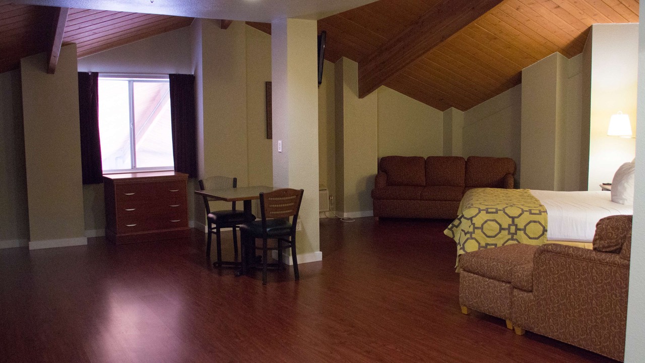 Photo of Bedroom in Yreka