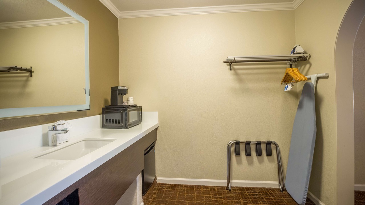 Photo of Kitchen in Centennial