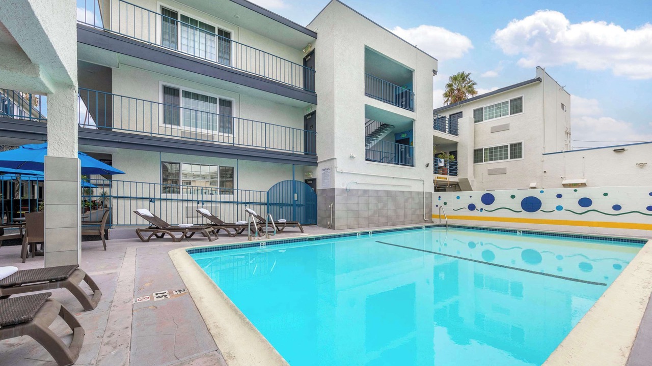 Photo of Outdoor in Mid-City