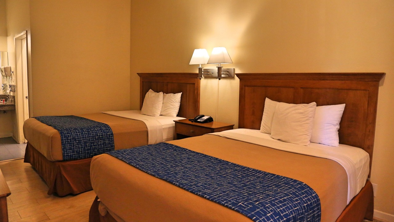 Photo of Bedroom in Lamanda Park