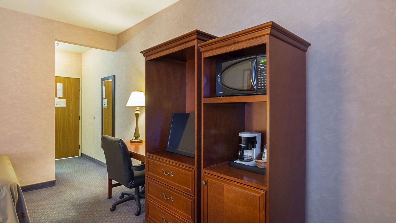 Photo of Bedroom in Raisin