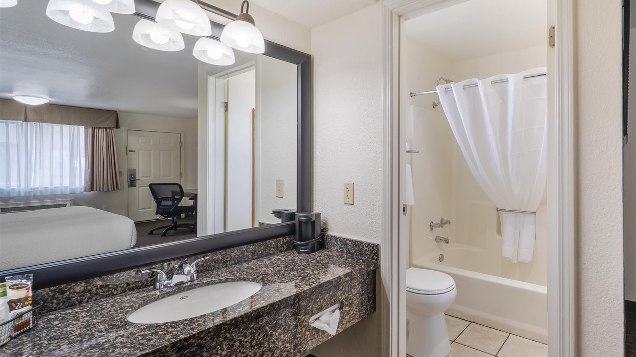 Photo of Bathroom in Pacific