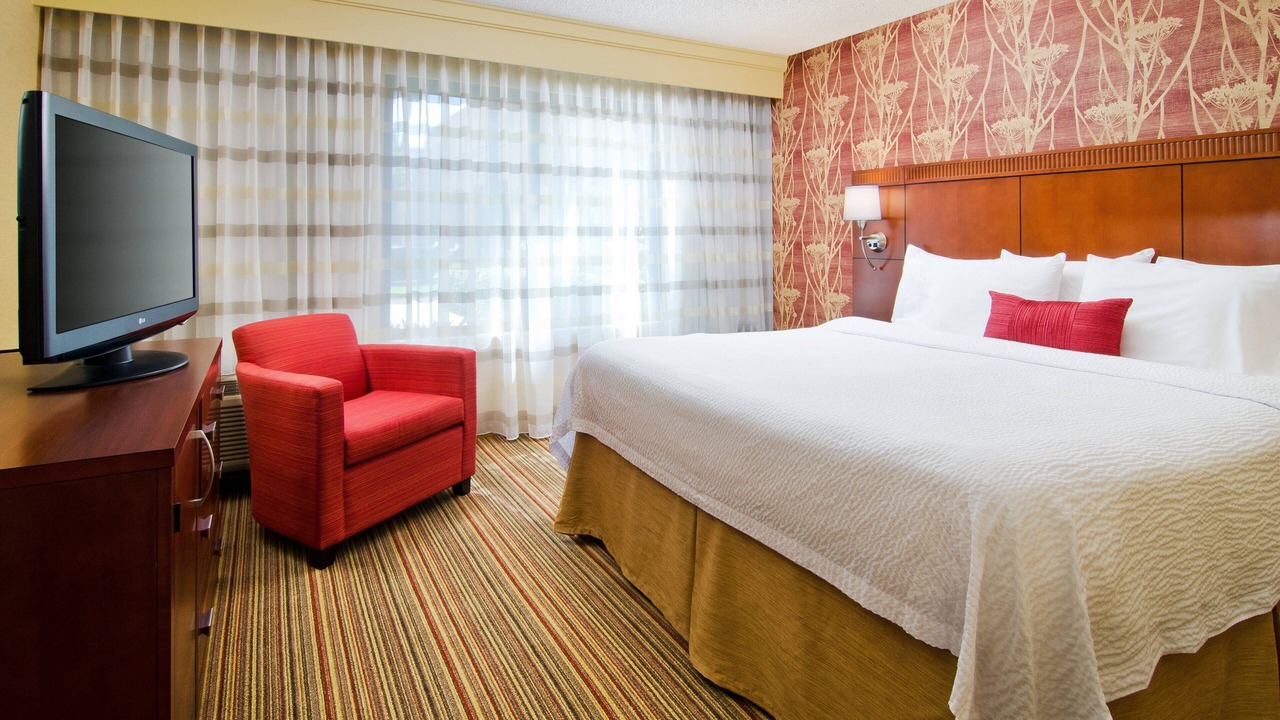 Photo of Bedroom in Irvine Business Complex