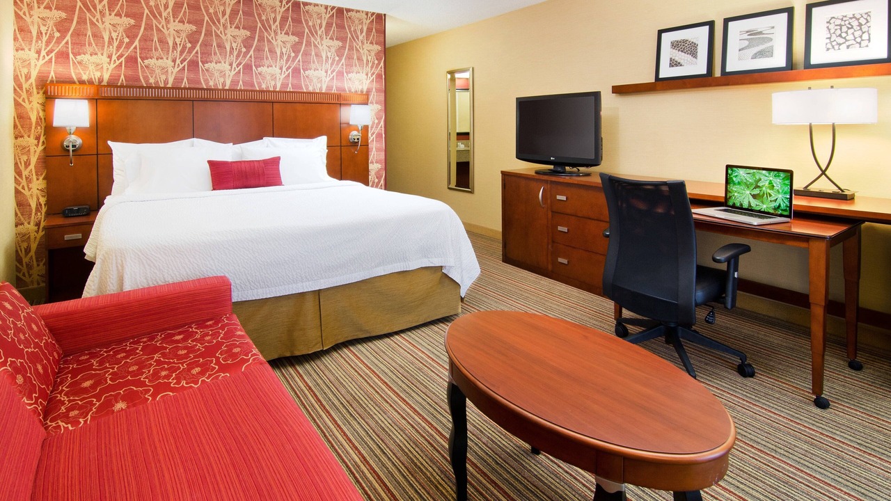 Photo of Bedroom in Irvine Business Complex
