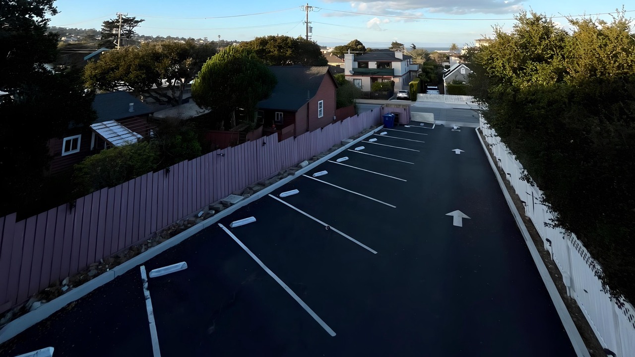 Photo of Outdoor in Munras Avenue