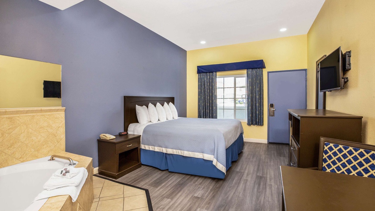 Photo of Bedroom in Banning