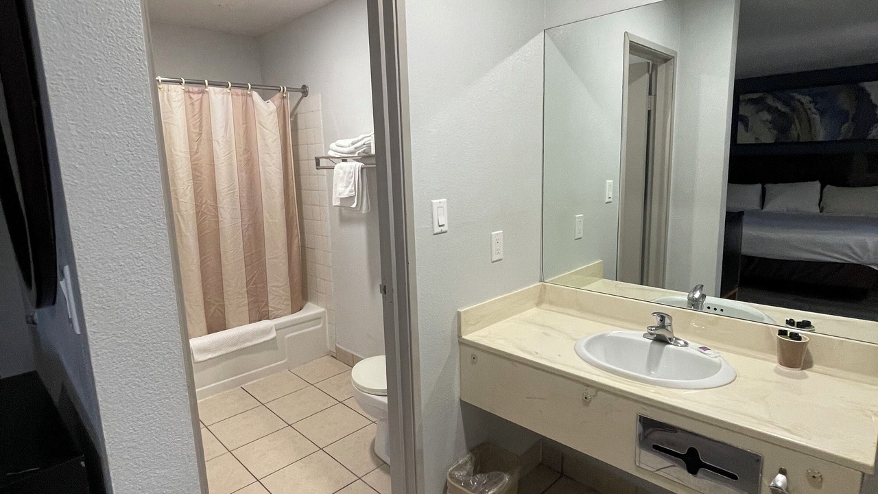 Photo of Bathroom in Central San Pedro