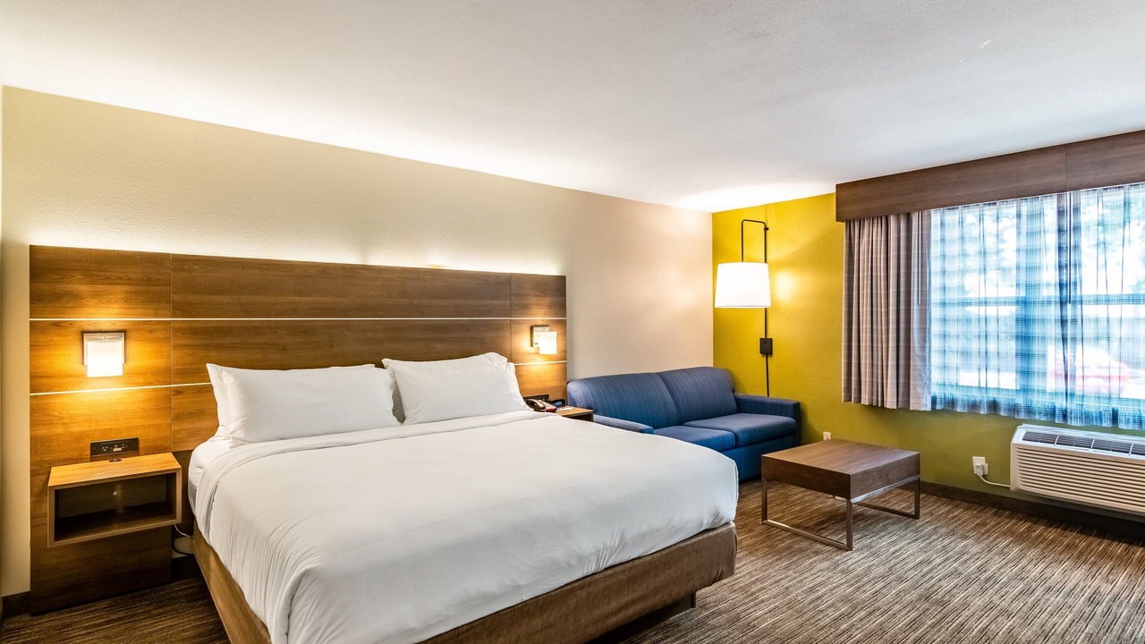 Photo of Bedroom in Camarillo
