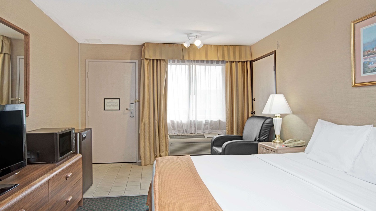 Photo of Bedroom in Delthorne
