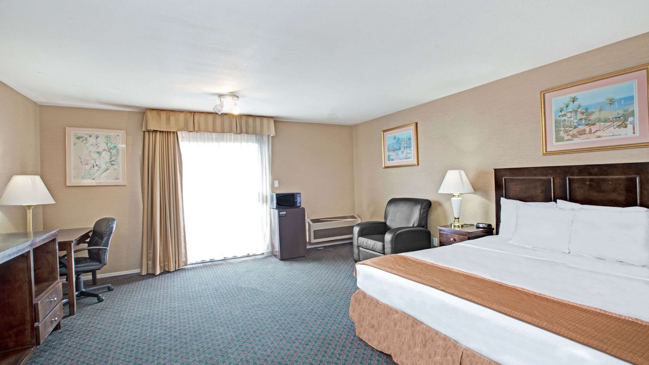Photo of Bedroom in Delthorne