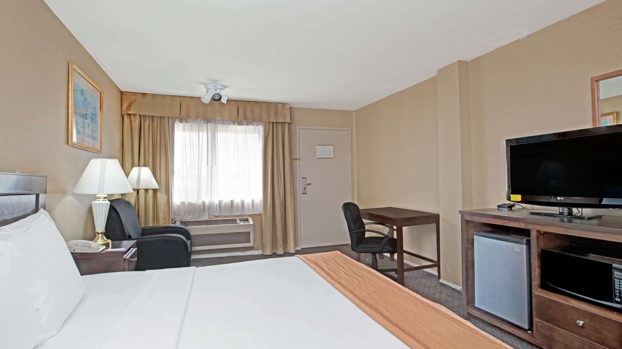 Photo of Bedroom in Delthorne