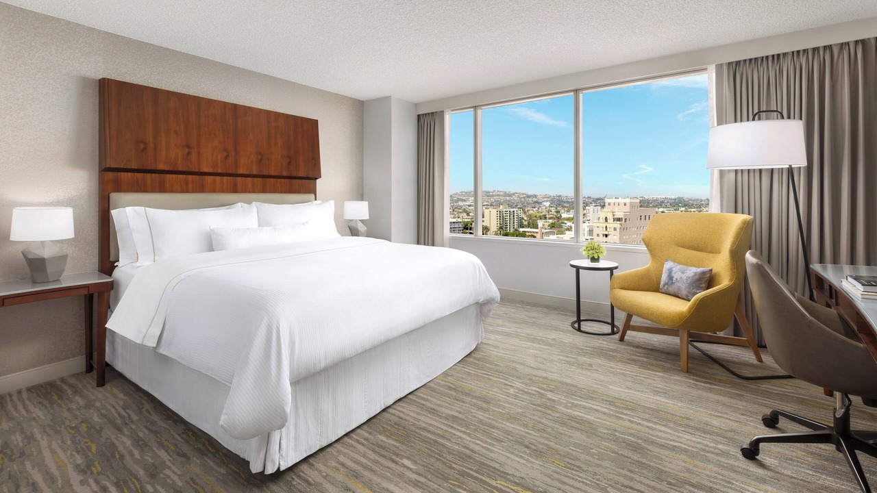 Photo of Bedroom in Downtown Long Beach