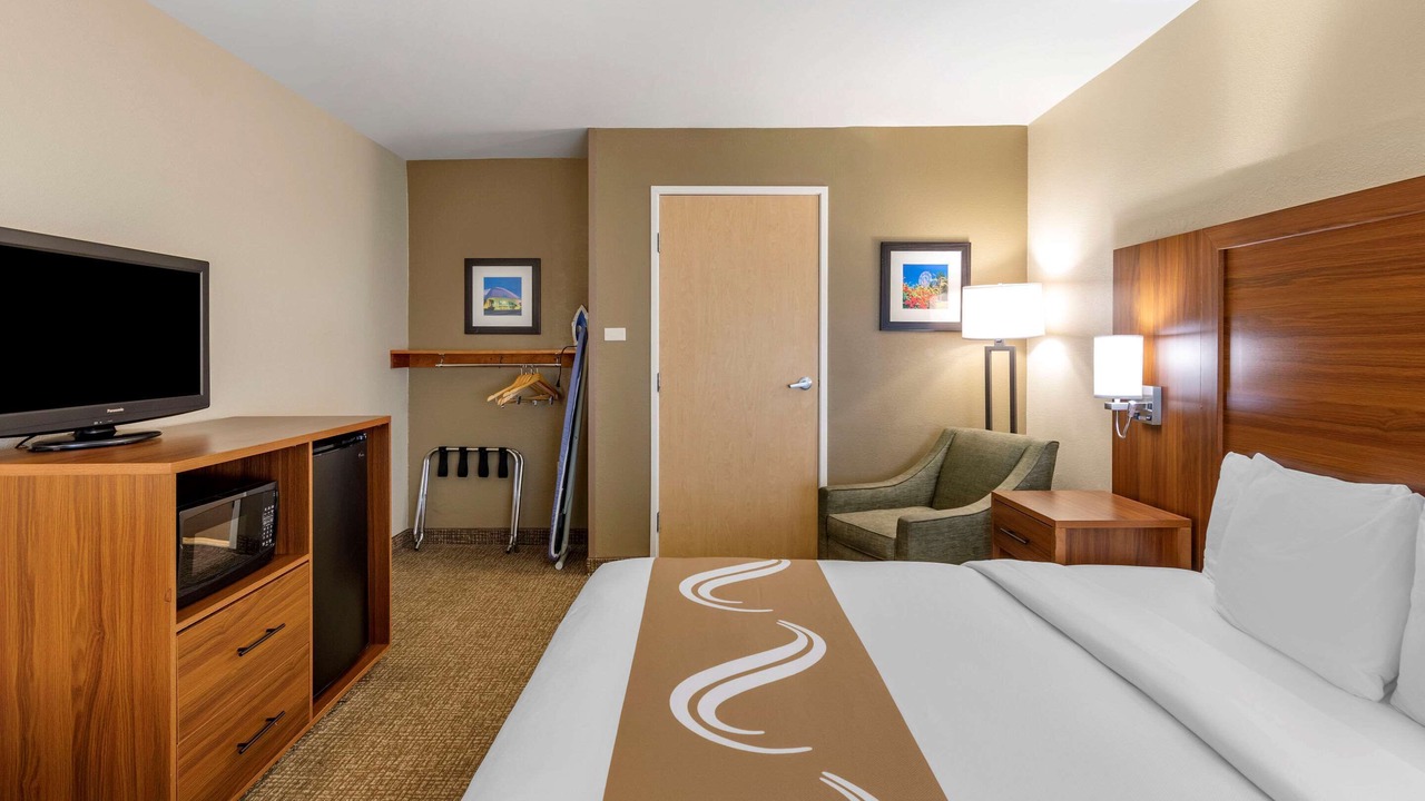 Photo of Bedroom in Placentia