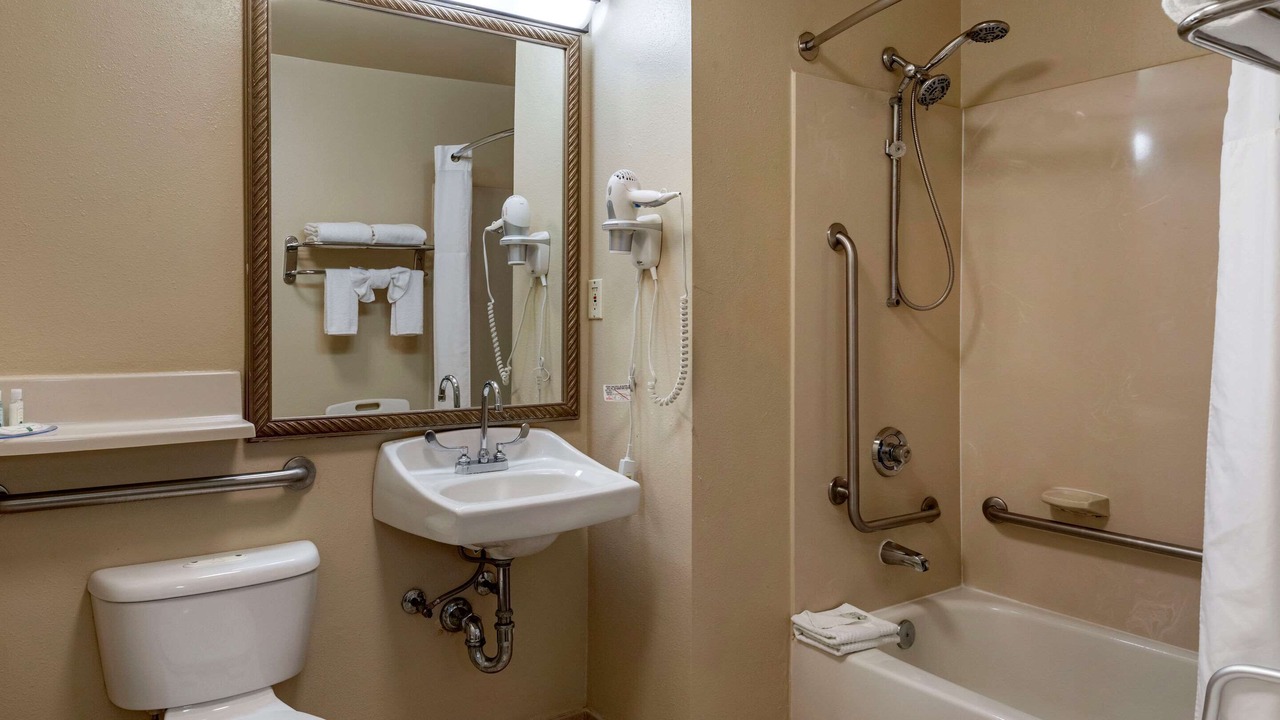 Photo of Bathroom in Placentia