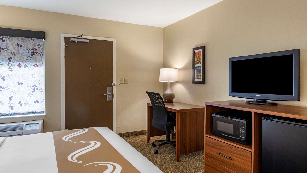 Photo of Bedroom in Placentia