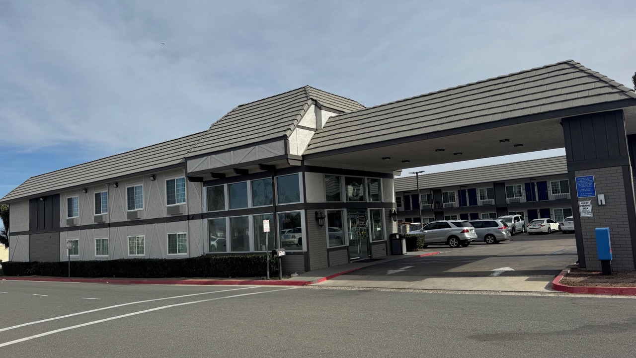 Photo of Outdoor in Corona