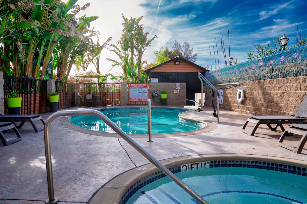 Photo of Outdoor in Hemet