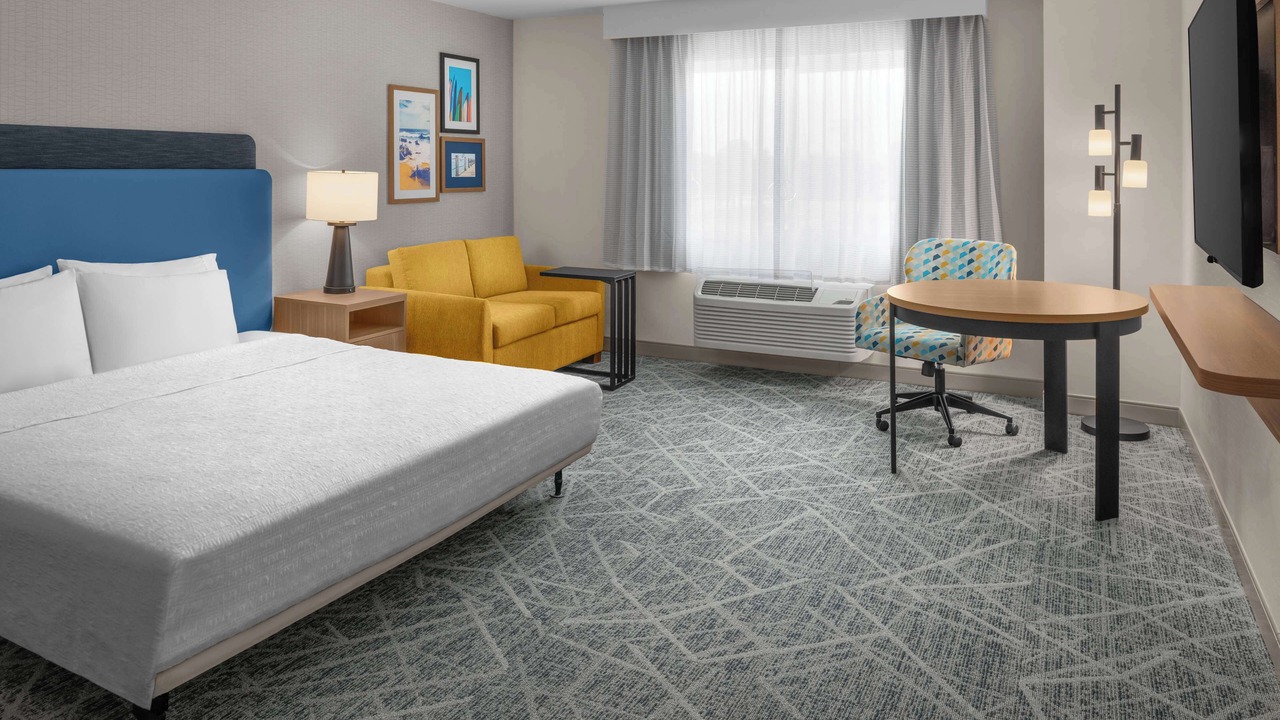 Photo of Bedroom in East Side Costa Mesa