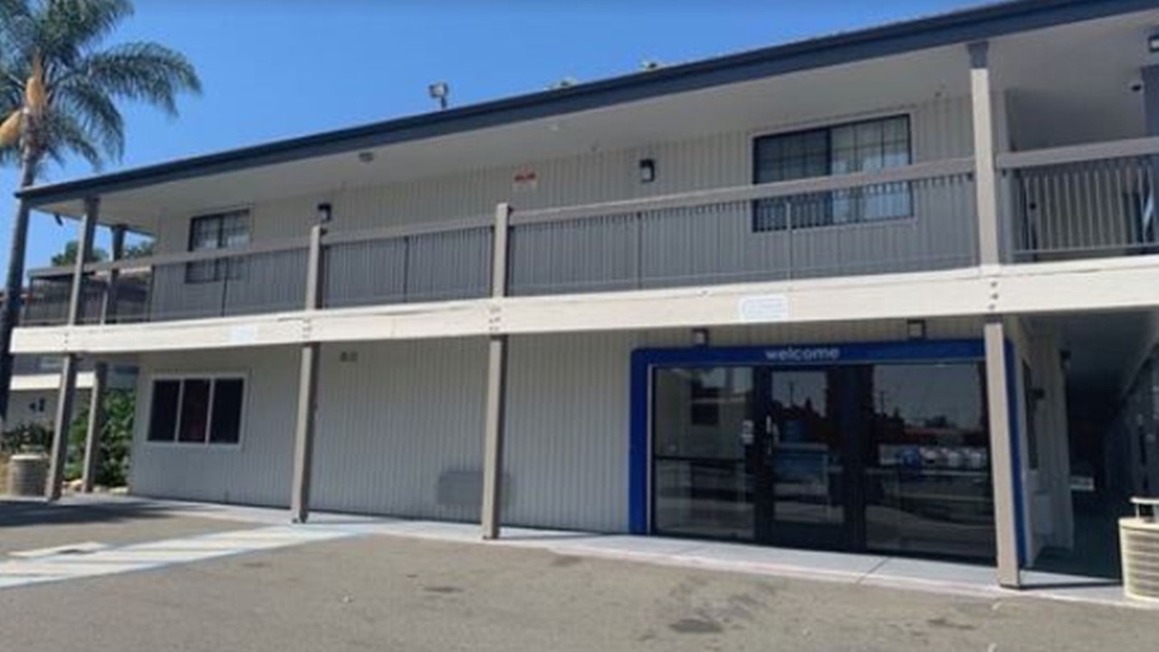 Photo of Outdoor in Lyon Street