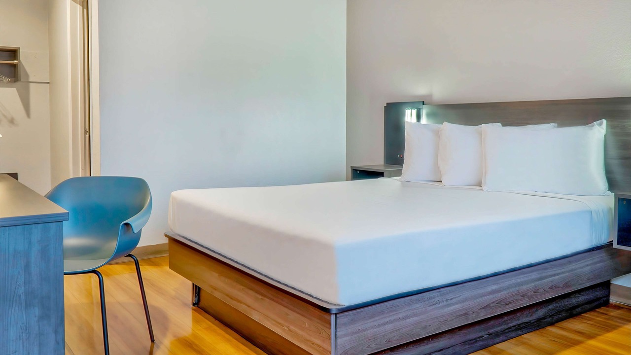 Photo of Bedroom in El Monte