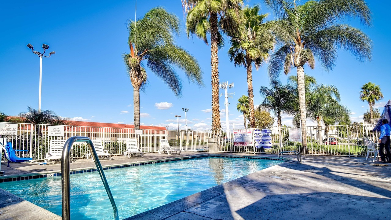 Photo of Outdoor in La Sierra