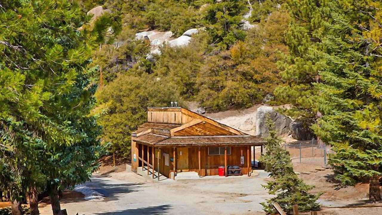 Photo of Buildings in Idyllwild