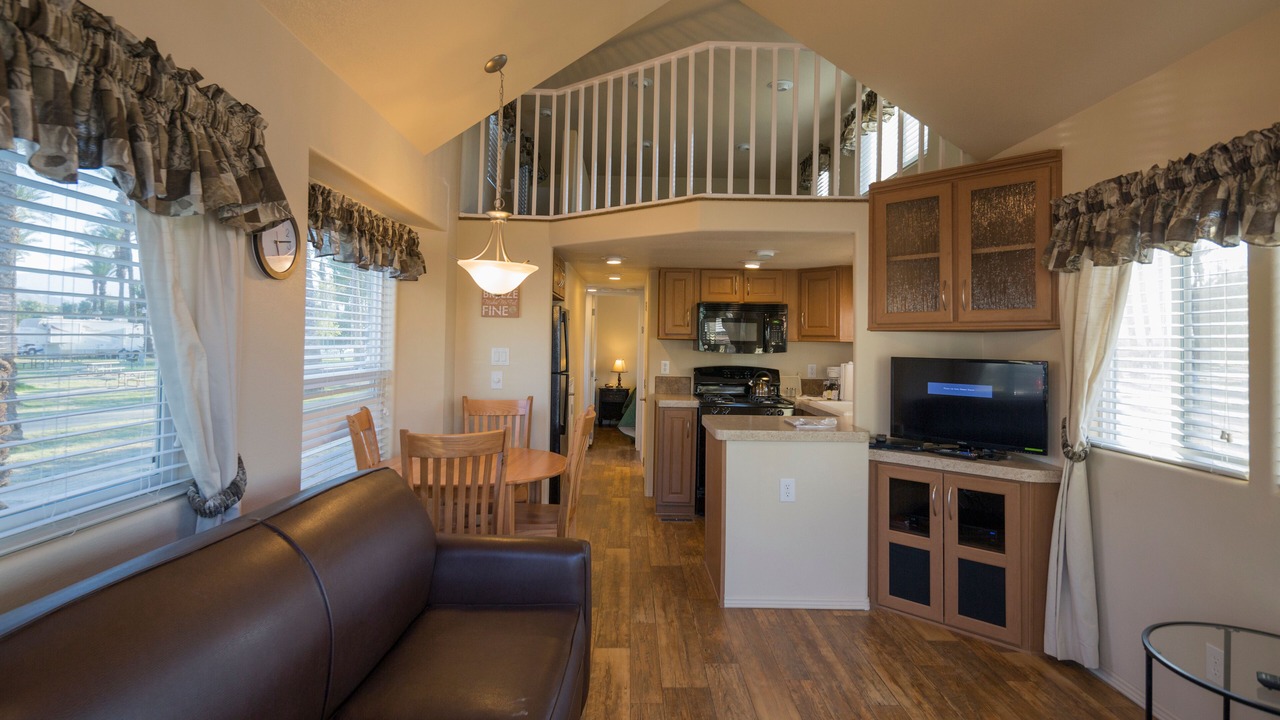 Photo of Livingroom in Palm Desert
