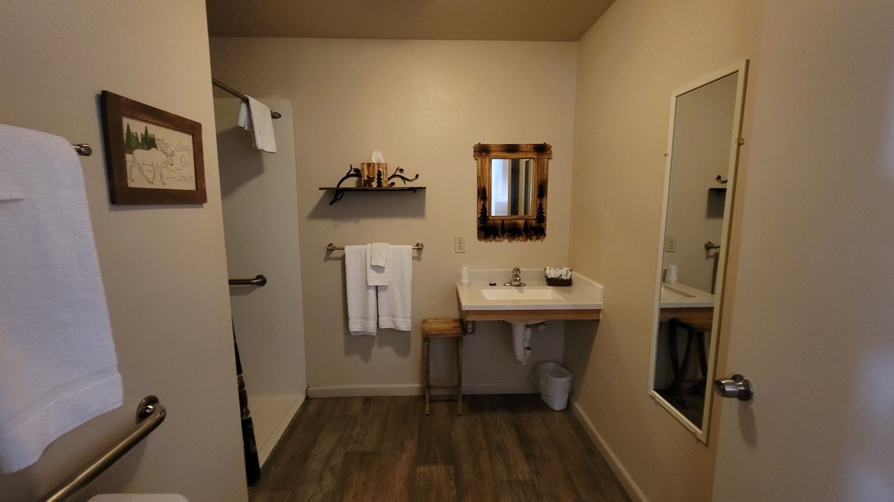Photo of Bathroom in Kernville